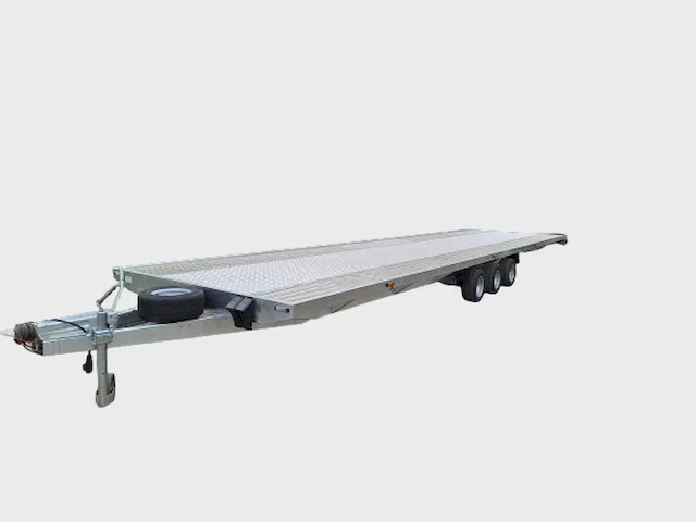 Standard autotranspordi treiler 8,5m lisa alumiinium põhjaga