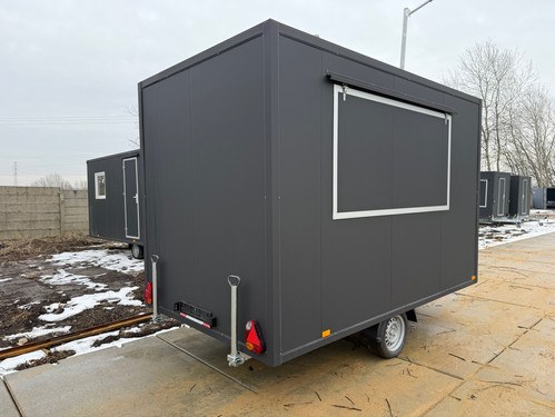 Toiduhaagis S3520 — mõõtmed 3,5 × 2 m, kaal 1350 kg