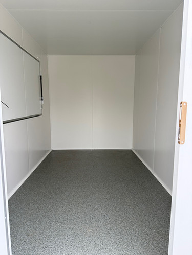 Toiduhaagis S3520 — mõõtmed 3,5 × 2 m, kaal 750 kg