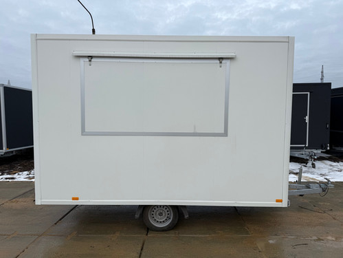 Toiduhaagis S3520 — mõõtmed 3,5 × 2 m, kaal 750 kg