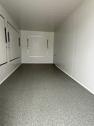 Toiduhaagis S5023 — mõõtmed: 5 × 2,3 m; kaal: 1400–2700 kg
